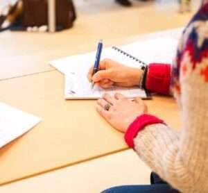 How To Apply To Universities In South Africa 300x278