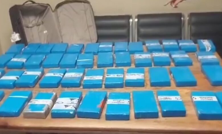 SARS Seized Coca!ne Worth R25 Million At OR Tambo Airport
