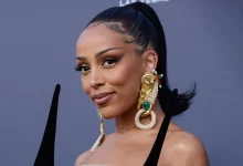 WATCH Mzansi Impressed As Doja Cat Rocks SA Flag-Themed Dress at Global Citizen Festival